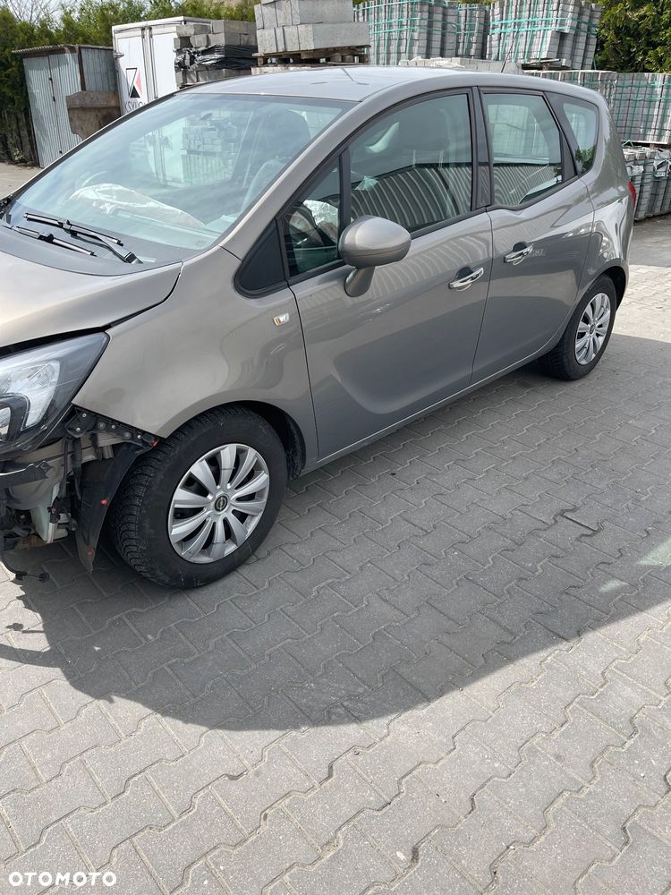 OPEL MERIVA B DRZWI BŁOTNIK KLAPA ZDERZAK Z40W
