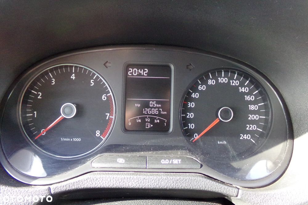 Volkswagen Polo - 20
