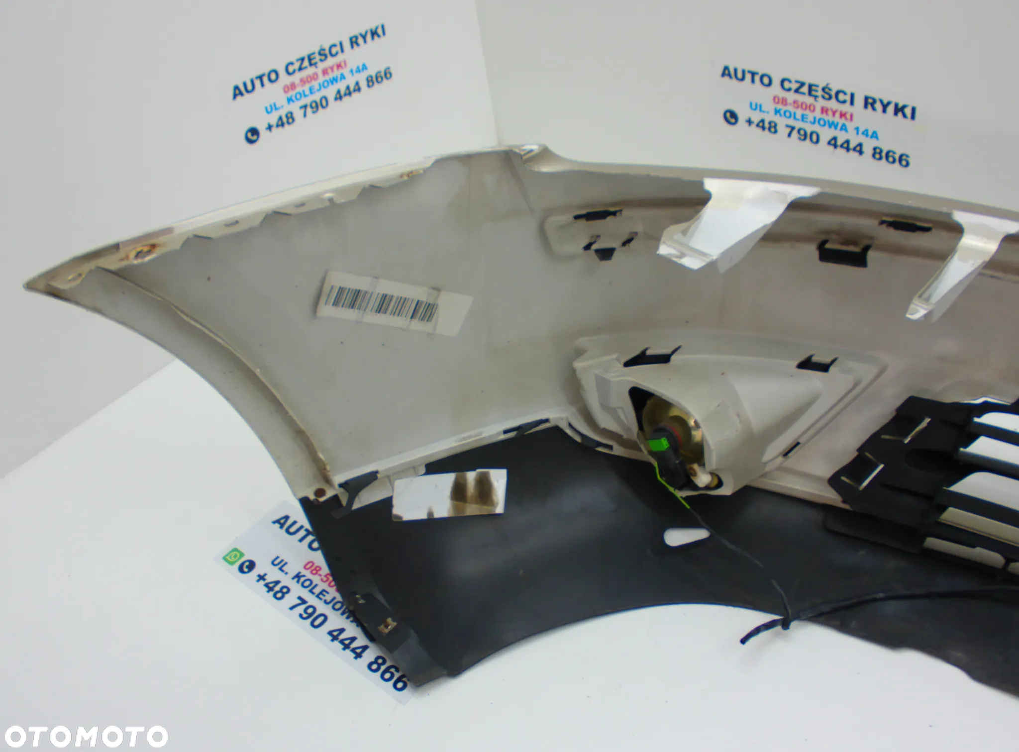 Ford Mondeo MK3 lift Zderzak Przód - 9