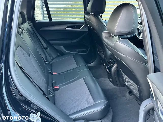 BMW X3 xDrive20d M Sport Edition - 8