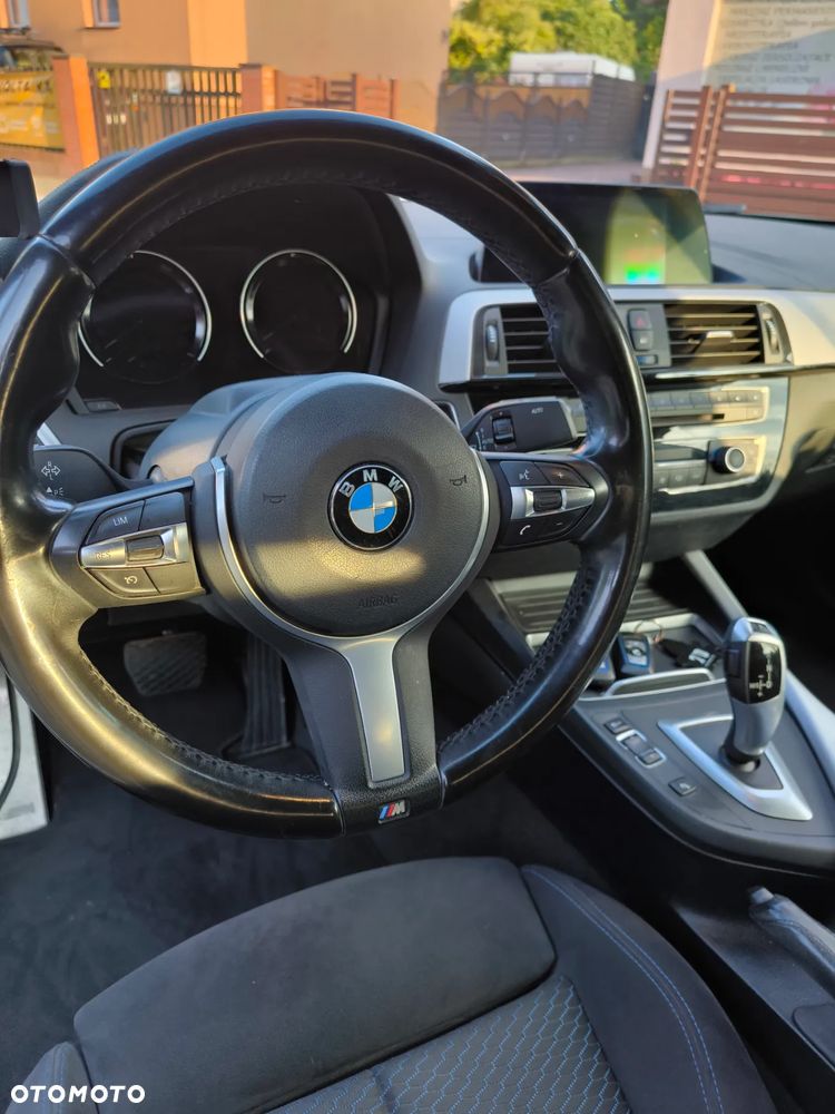 BMW Seria 2 218d Sport Line sport - 20