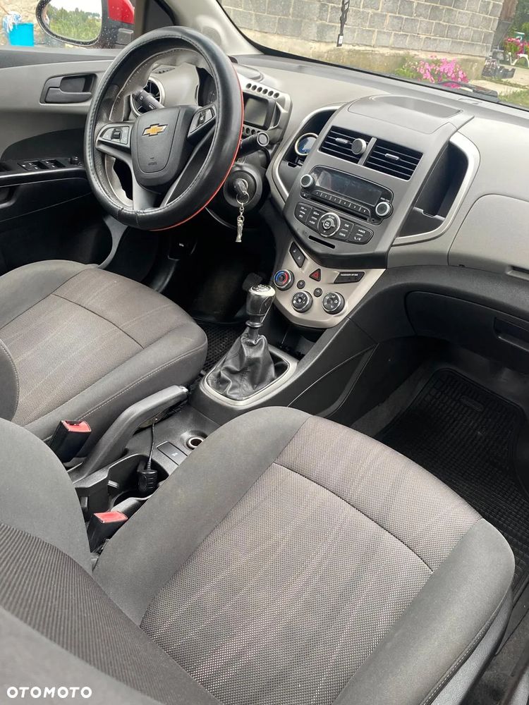 Chevrolet Aveo - 29