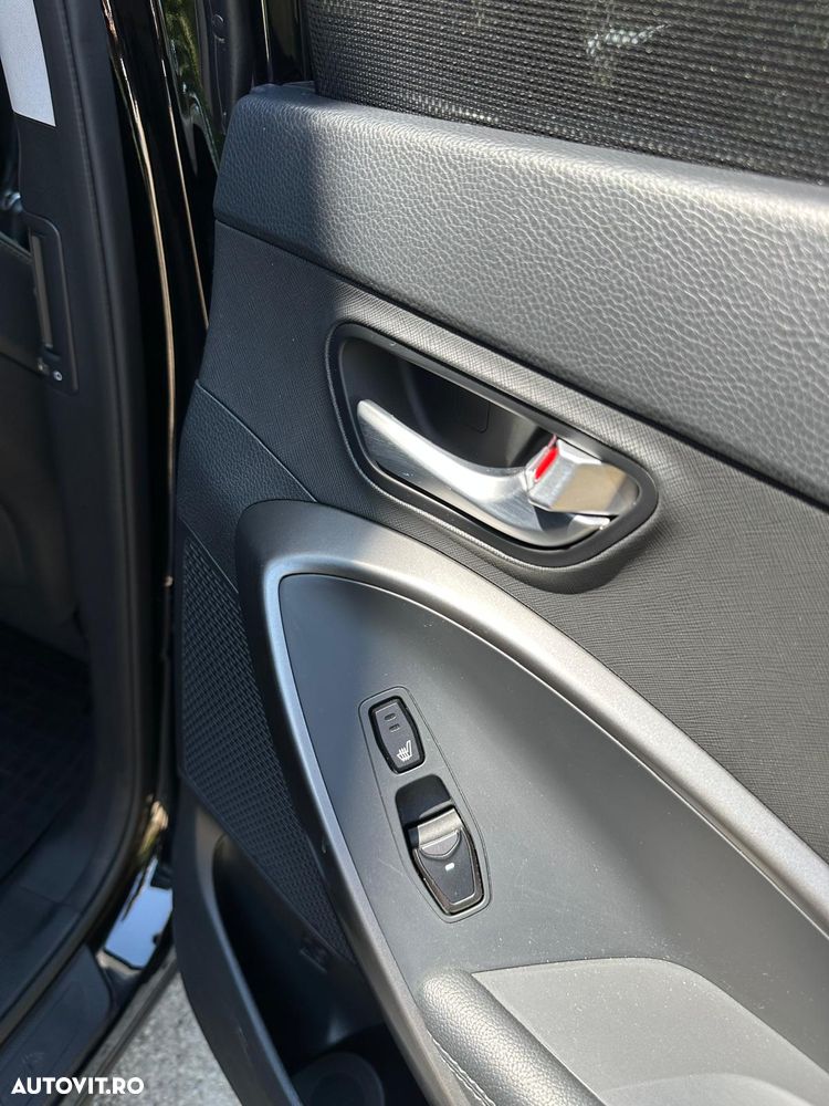 Hyundai Santa Fe - 10