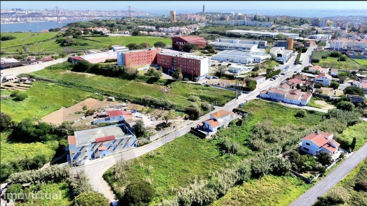 Terreno com potencial de loteamento | Monte da Caparica - Grande imagem: 4/4