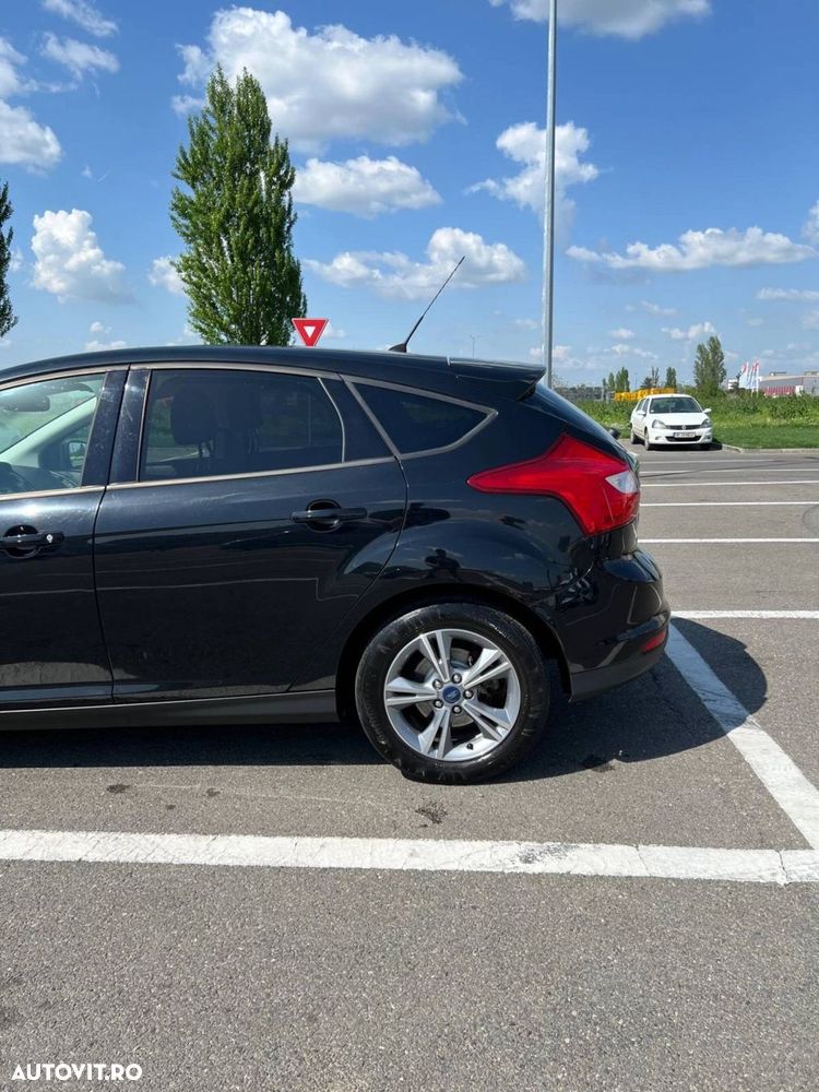Ford Focus - 2