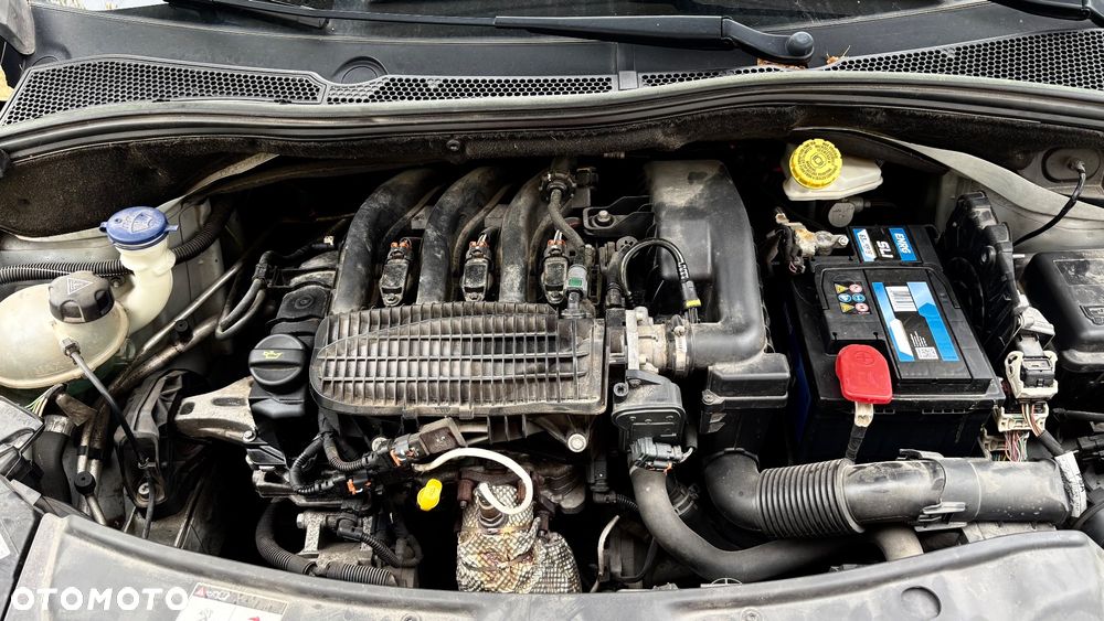 Peugeot 208 1.2 PureTech Active - 19