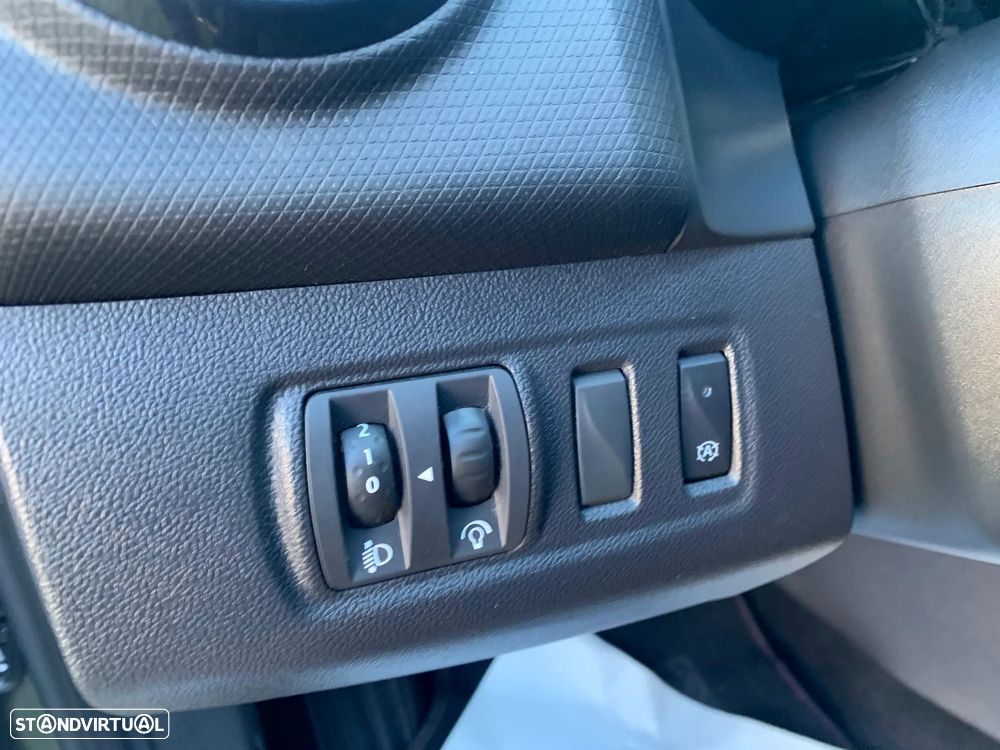 Renault Clio 1.5 dCi Limited C/PM+Pneu - 21