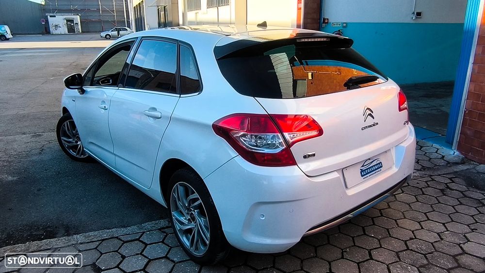 Citroën C4 1.6 e-HDi Exclusive J17 CMP6 - 18