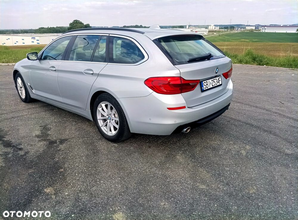 BMW Seria 5 520d Efficient Dynamics - 6