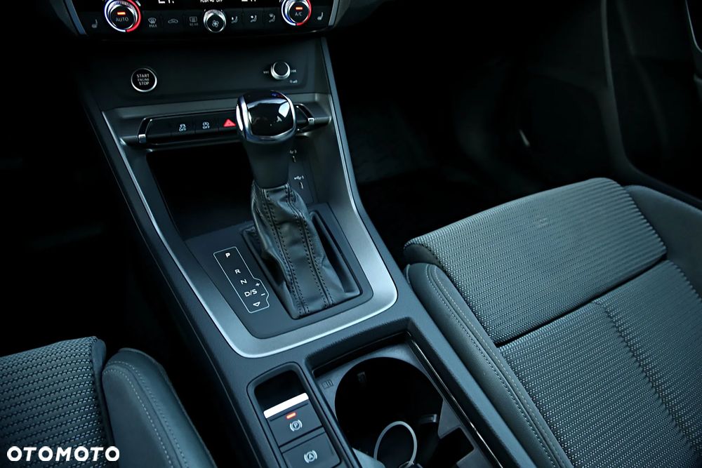 Audi Q3 40 TDI Quattro S Line S tronic - 32