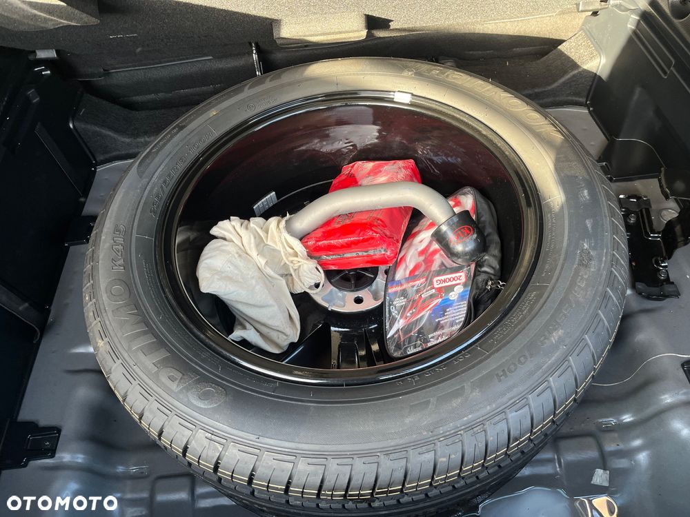 Kia Sportage 2.0 CRDI L AWD - 29