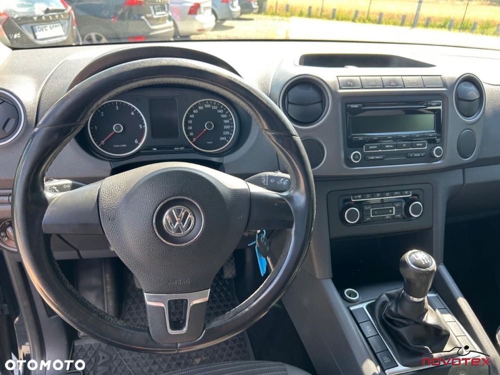 Volkswagen Amarok - 22