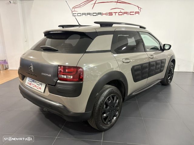 Citroën C4 Cactus 1.5 BlueHDi Shine Pack - 25