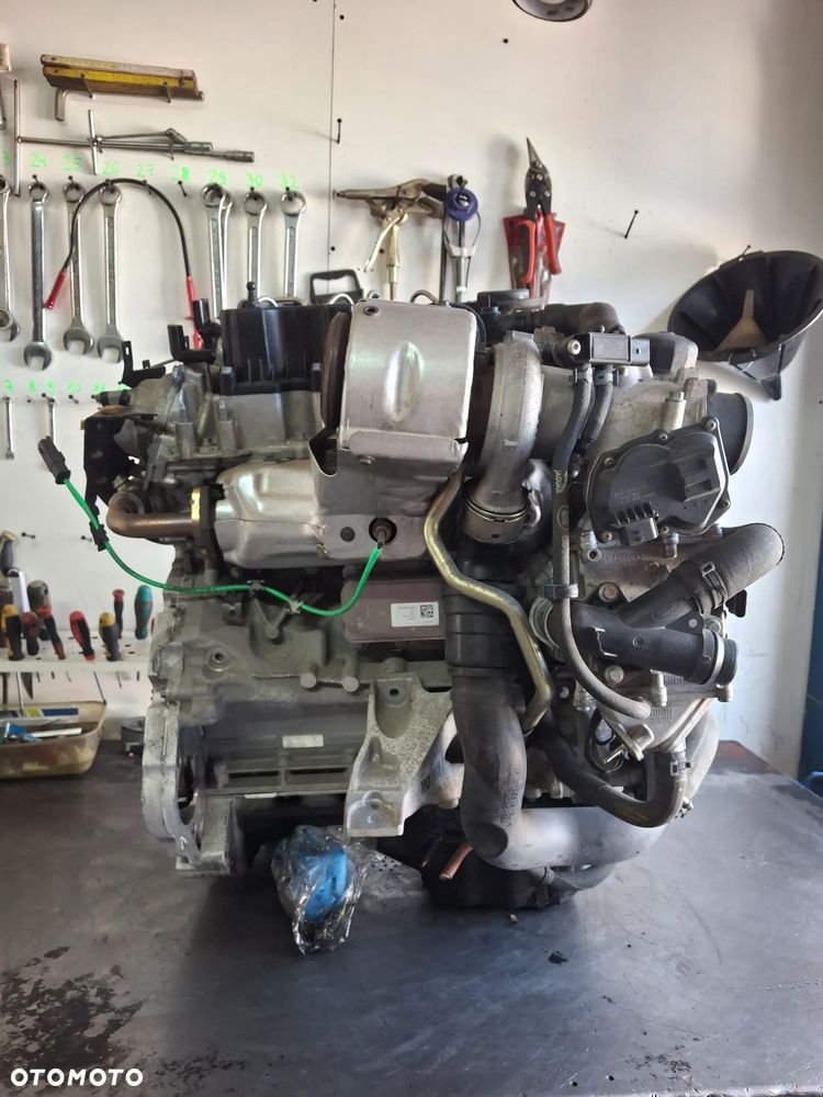 Jaguar E-pace G4D3 204 DTD silnik kompletny - 8