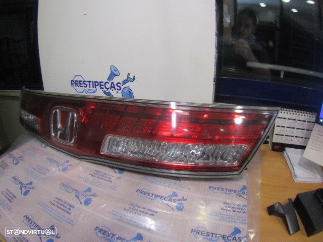 Farol Tras Stop3298 HONDA CIVIC 8 2009 1.4 100CV 5P CINZA  CENTRAL ESQ DRT ORIGINAL KOITO - 2