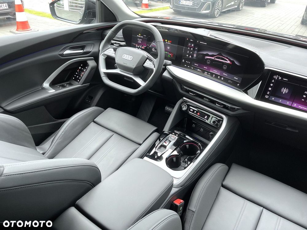 Audi Q5 Sportback - 15