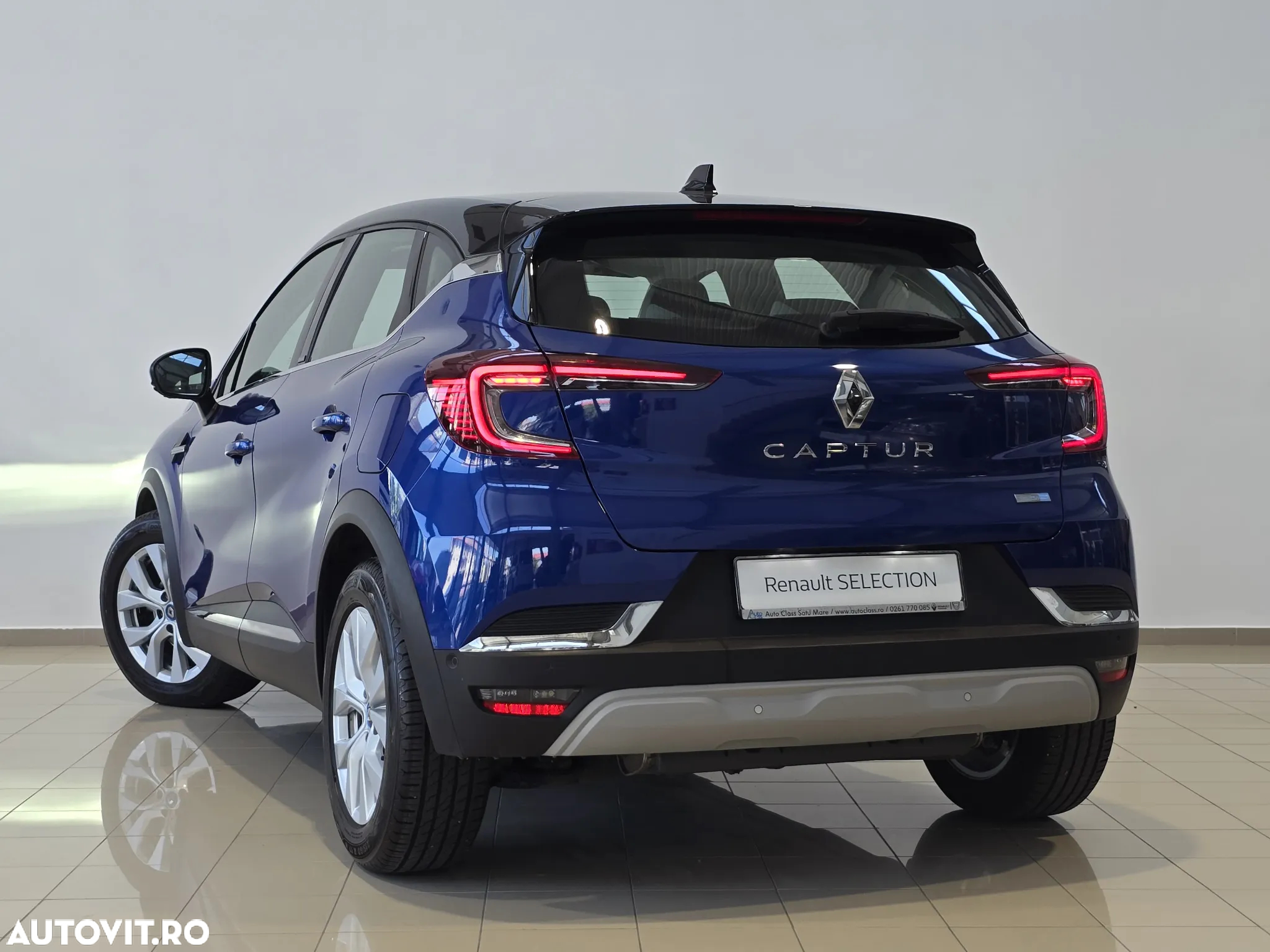 Renault Captur E-Tech Plug-In-Hybrid Intens - 24