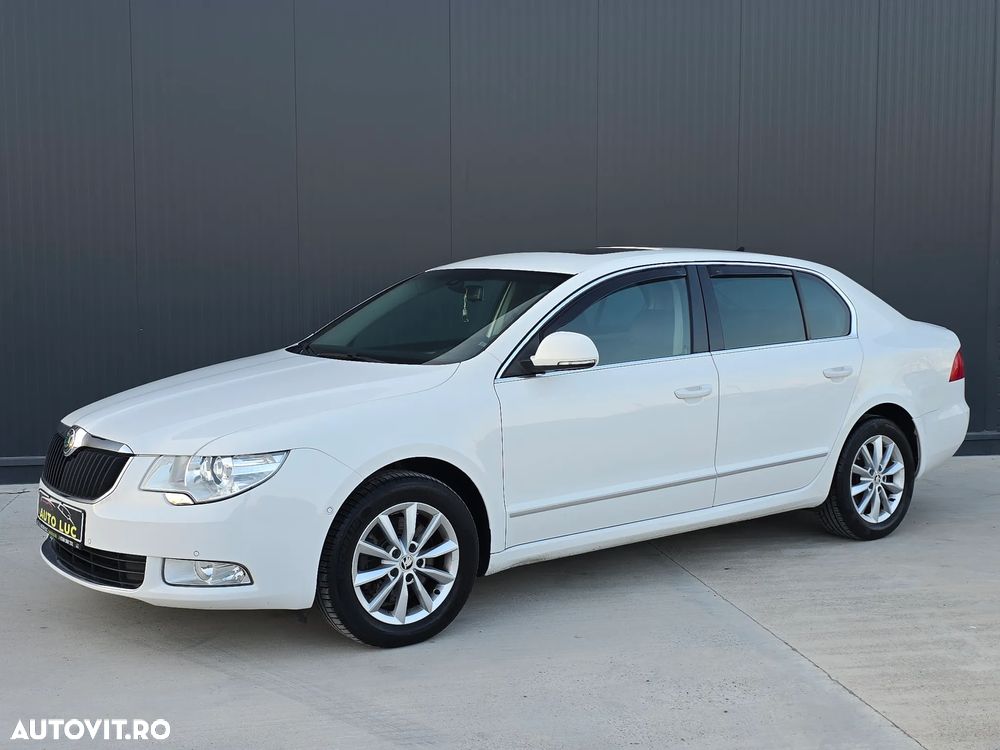 Skoda Superb 2.0 TDI DSG Elegance - 1