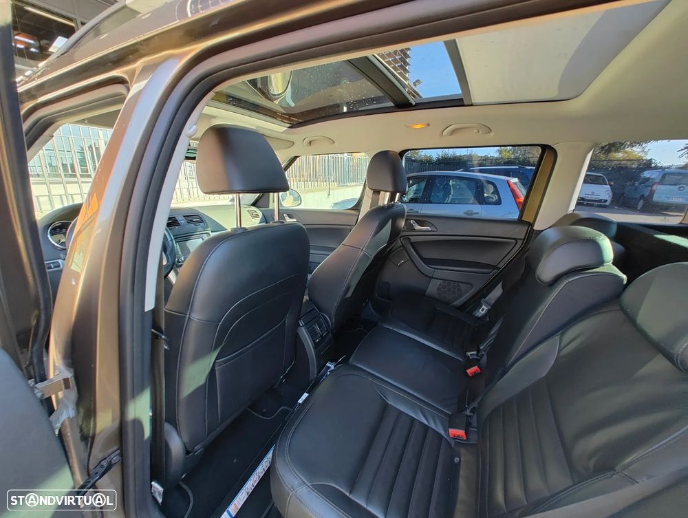 Skoda Yeti 2.0 TDI 4x4 Elegance PLUS EDITION - 12