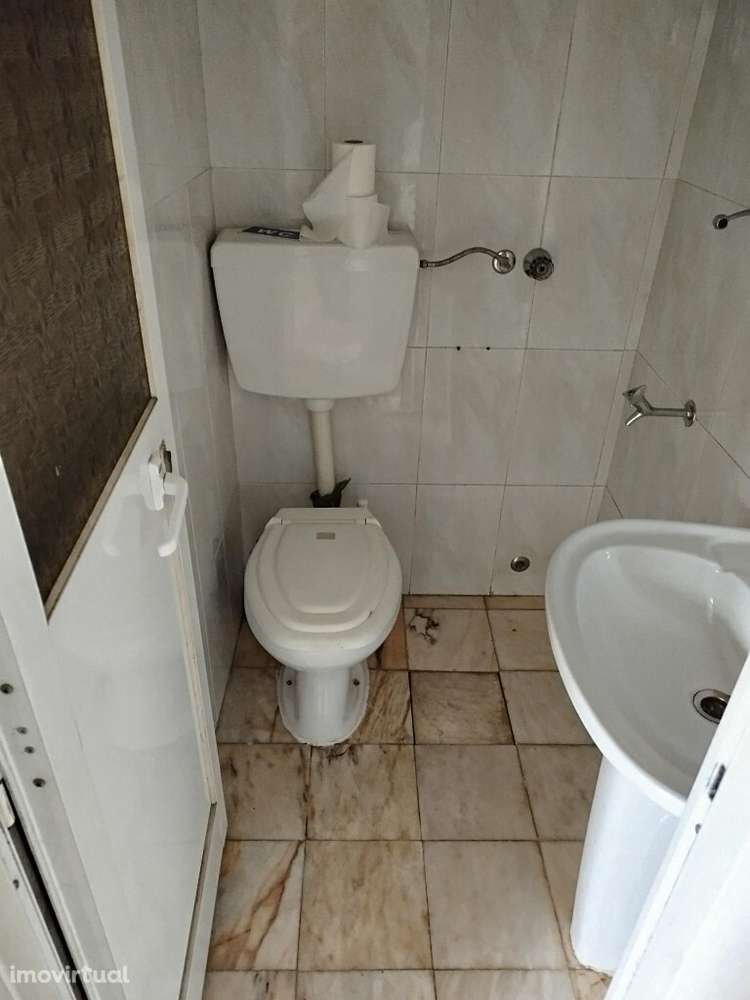 Loja para arrendar em Vila Verde - Terrugem - Sintra - Grande imagem: 5/5