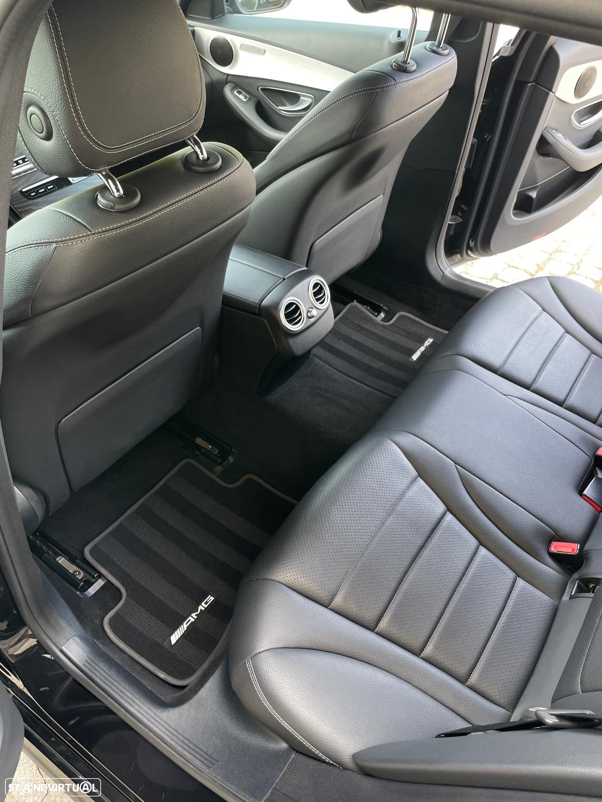 Mercedes-Benz C 300 de AMG Line - 28