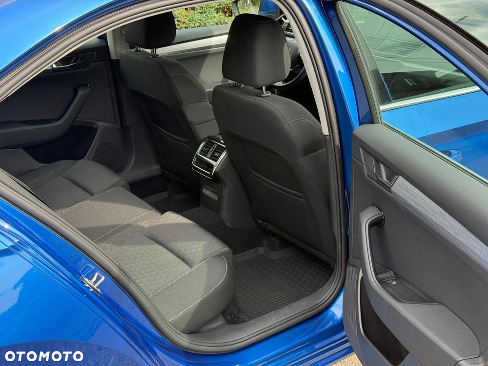 Skoda Superb 1.5 TSI Ambition DSG - 19