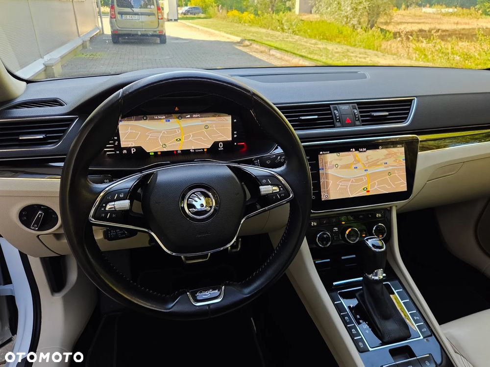 Skoda Superb 2.0 TSI L&K DSG - 29