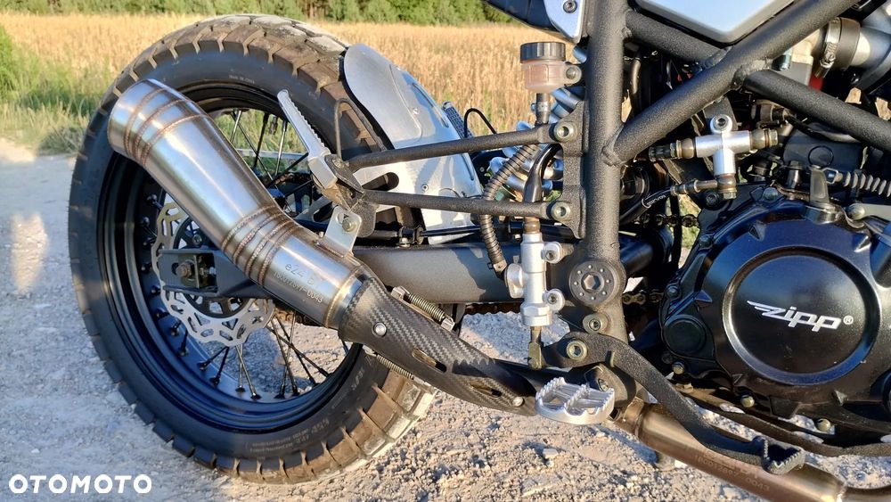 Zipp Inny - 12