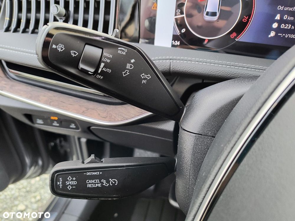 Skoda Superb 2.0 TSI L&K DSG - 29