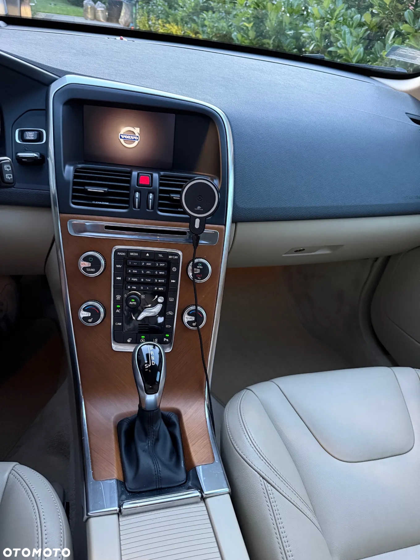 Volvo XC 60 D4 Inscription - 8