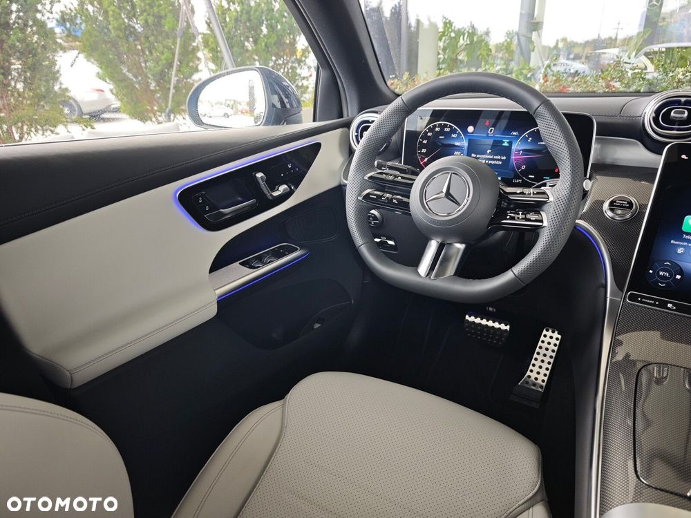 Mercedes-Benz GLC - 14