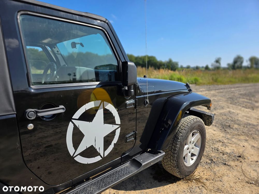 Jeep Wrangler - 9