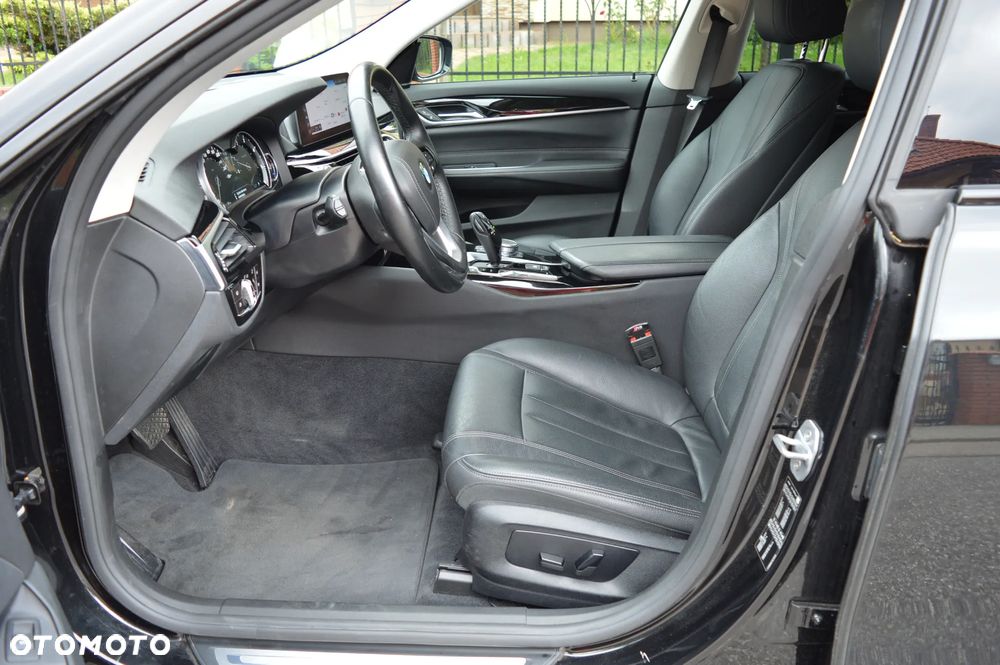 BMW 6GT 620d Sport Line - 15