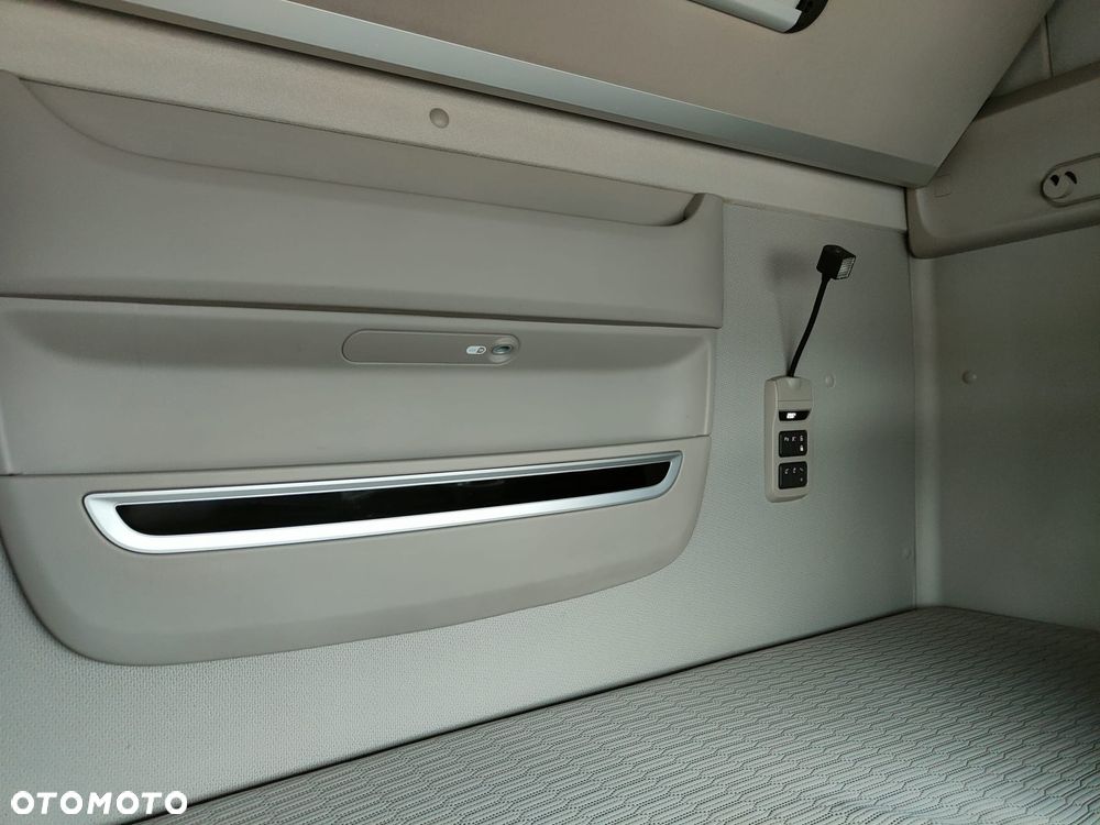 DAF XF 106.480 / SUPER SPACE CAB /  EURO 6 / STANDARD / - 27