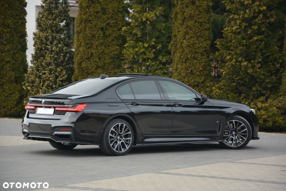BMW Seria 7 - 17