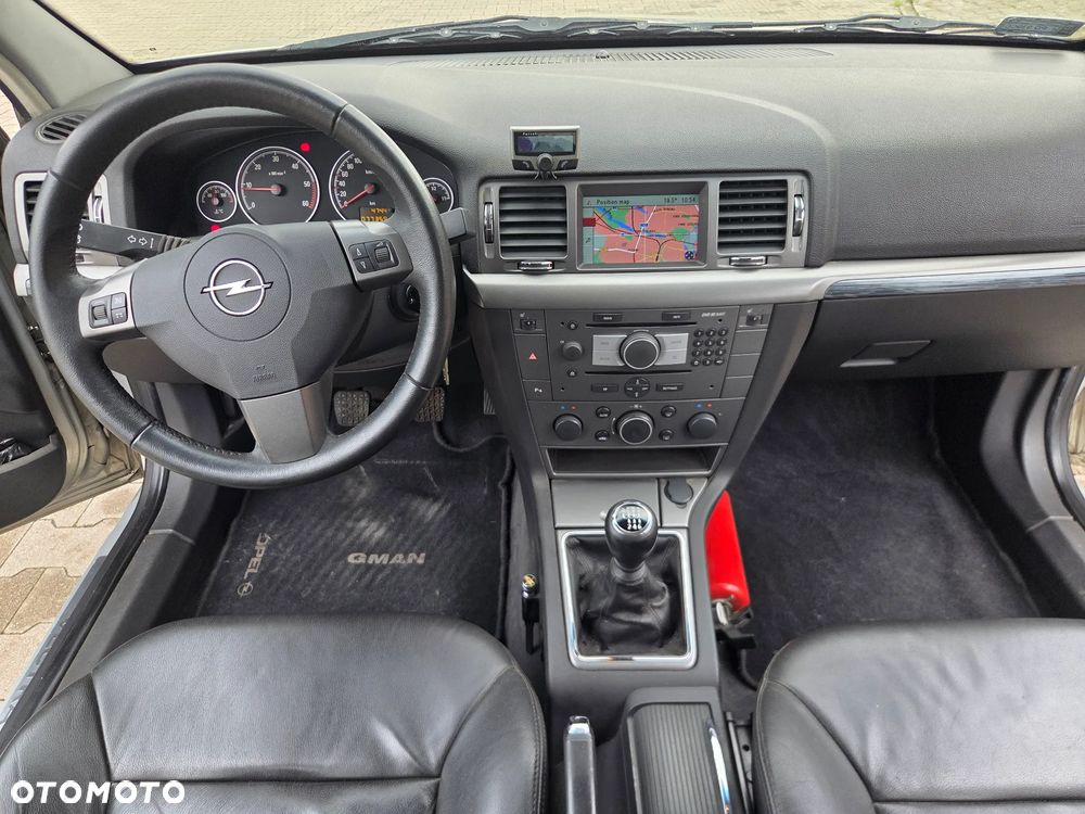 Opel Vectra 1.9 CDTI Cosmo - 11