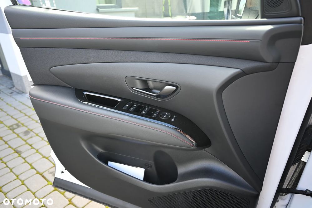 Hyundai Tucson 1.6 T-GDi 48V N-Line 2WD DCT - 13