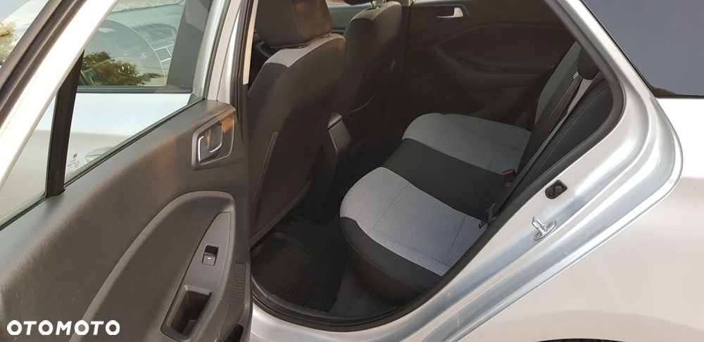Hyundai i20 1.2 YES Gold - 15