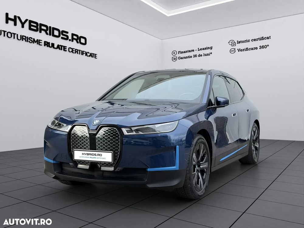 BMW iX xDrive40 - 1