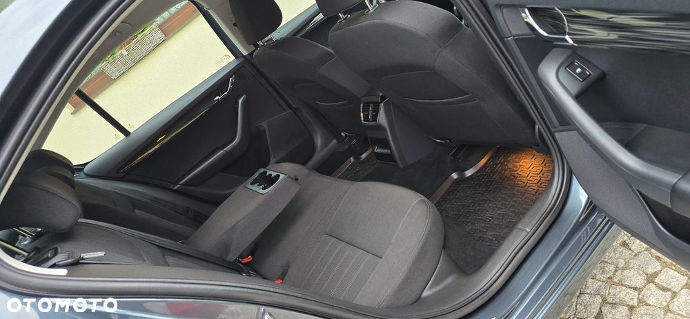 Skoda Octavia 1.5 TSI ACT Style - 21