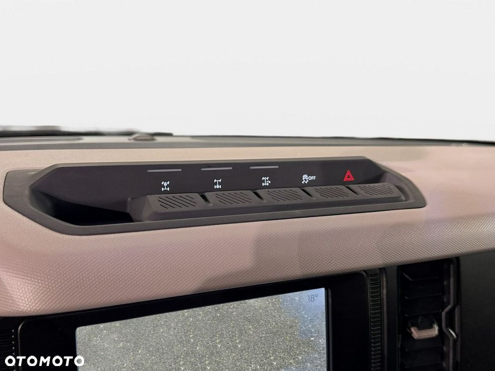 Ford Bronco - 22