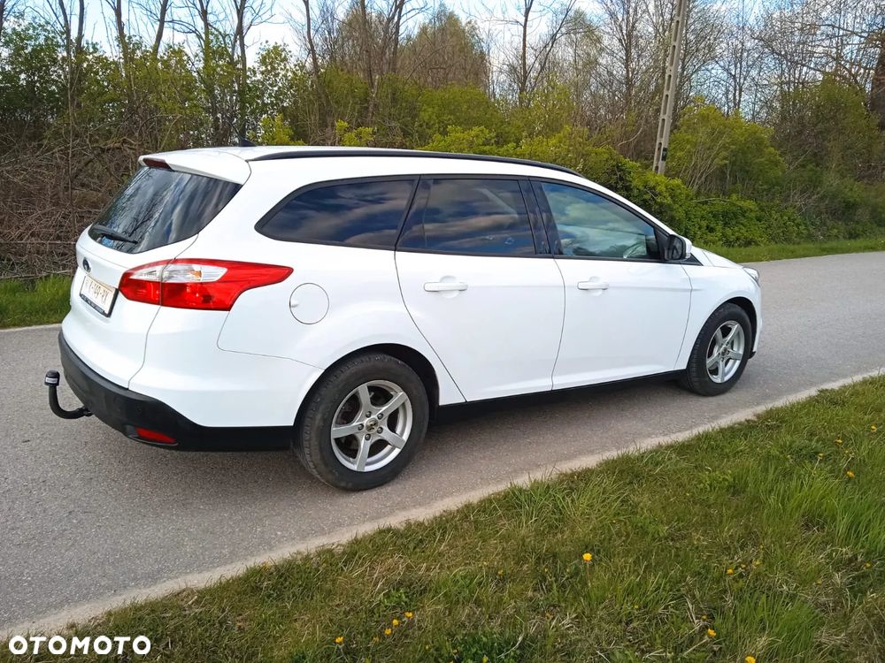 Ford Focus SW 1.6 TDCi Titanium - 13