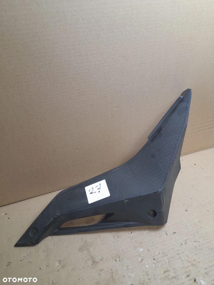 YAMAHA YZF R 125 2014-2016 (YZF-R125) PLASTIK BOCZNY SIEDZENIA LEWY (5D7-F1711) - 1