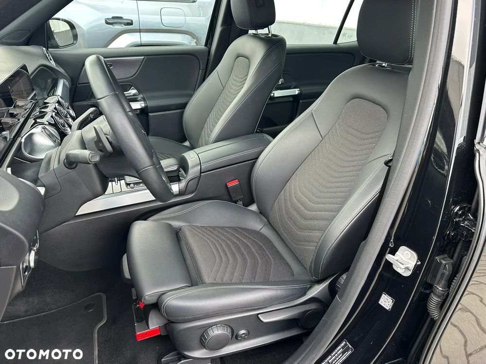 Mercedes-Benz EQB 300 66.5kWh 4-Matic Progressive - 27