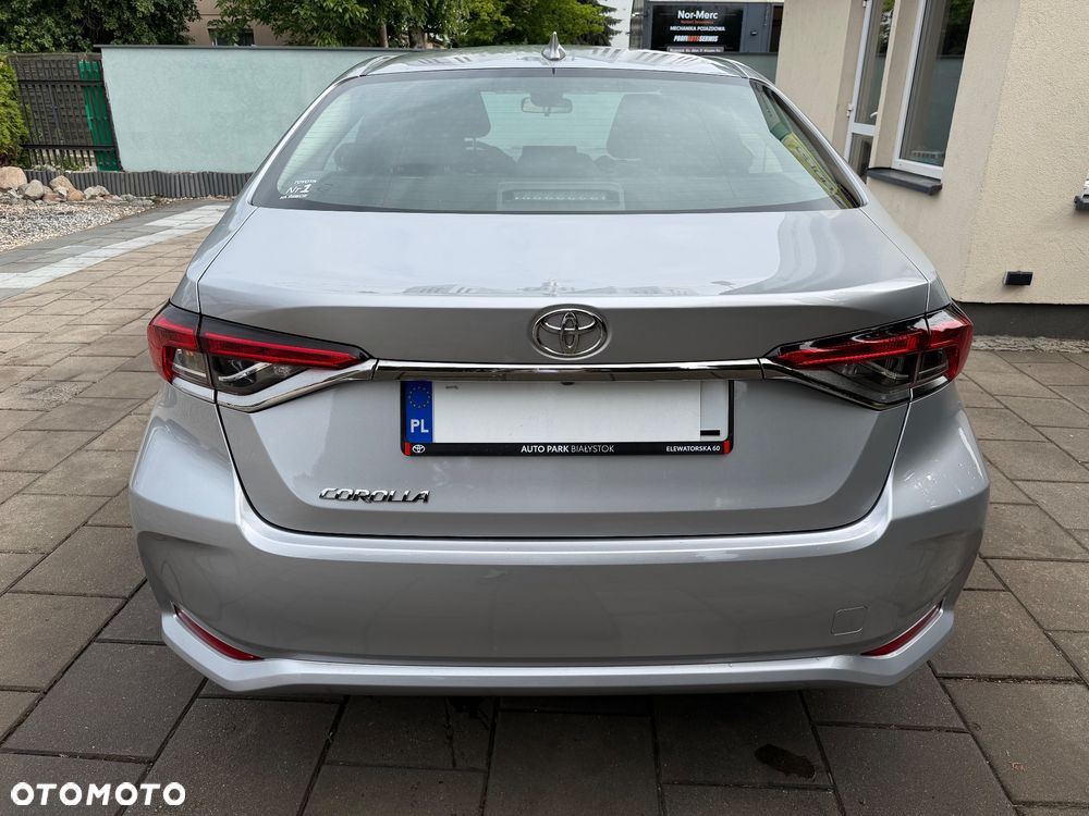 Toyota Corolla 1.5 Comfort - 13