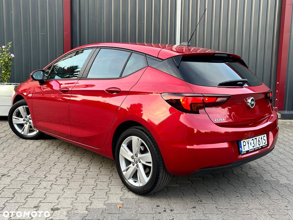 Opel Astra 2020 photo 3