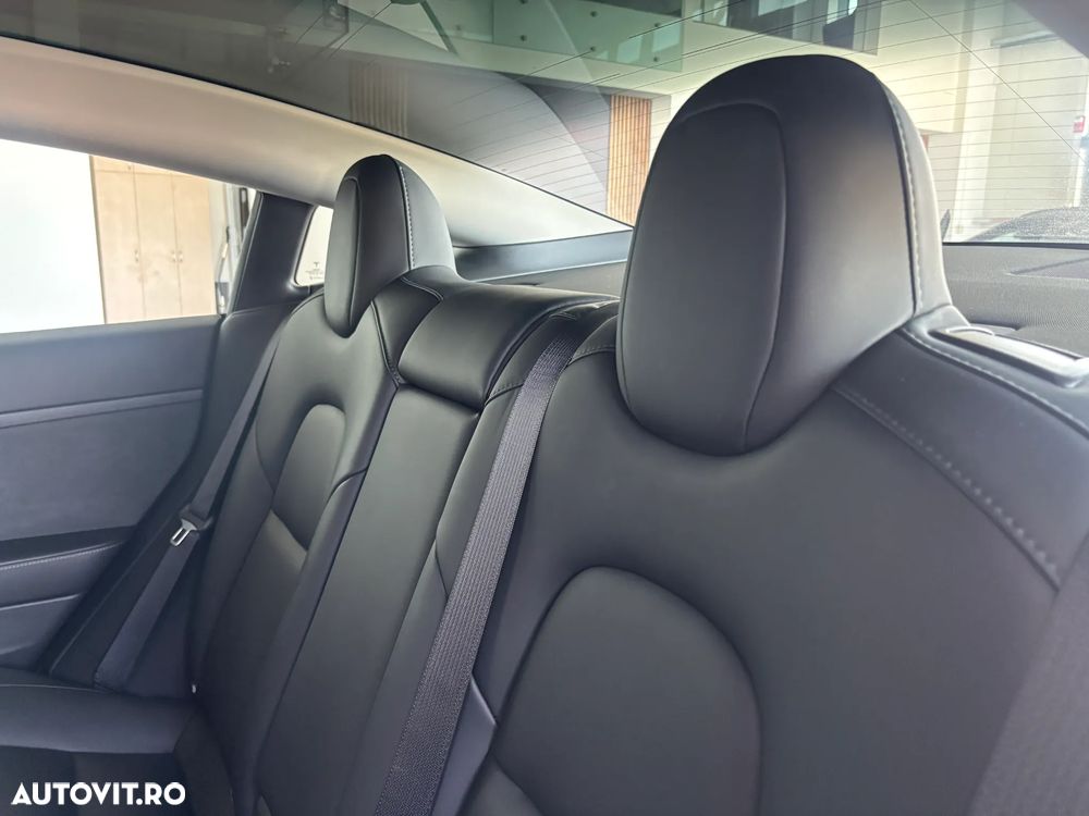 Tesla Model 3 Langstreckenbatterie Allradantrieb Dual Motor - 13