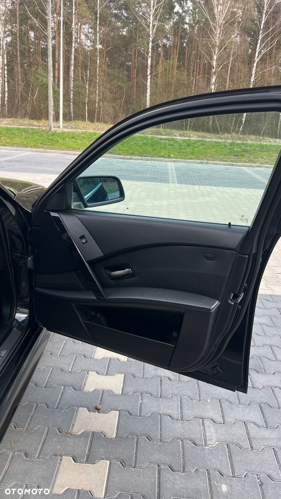 BMW Seria 5 - 11
