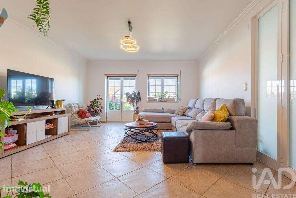 Moradia geminada T4 em A dos Cunhados e Maceira de 151,79 m2 - Grande imagem: 2/37