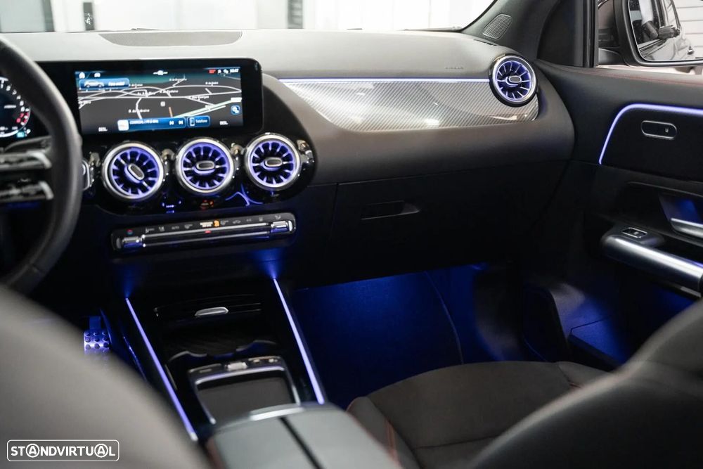 Mercedes-Benz GLA 250 e AMG Line - 14